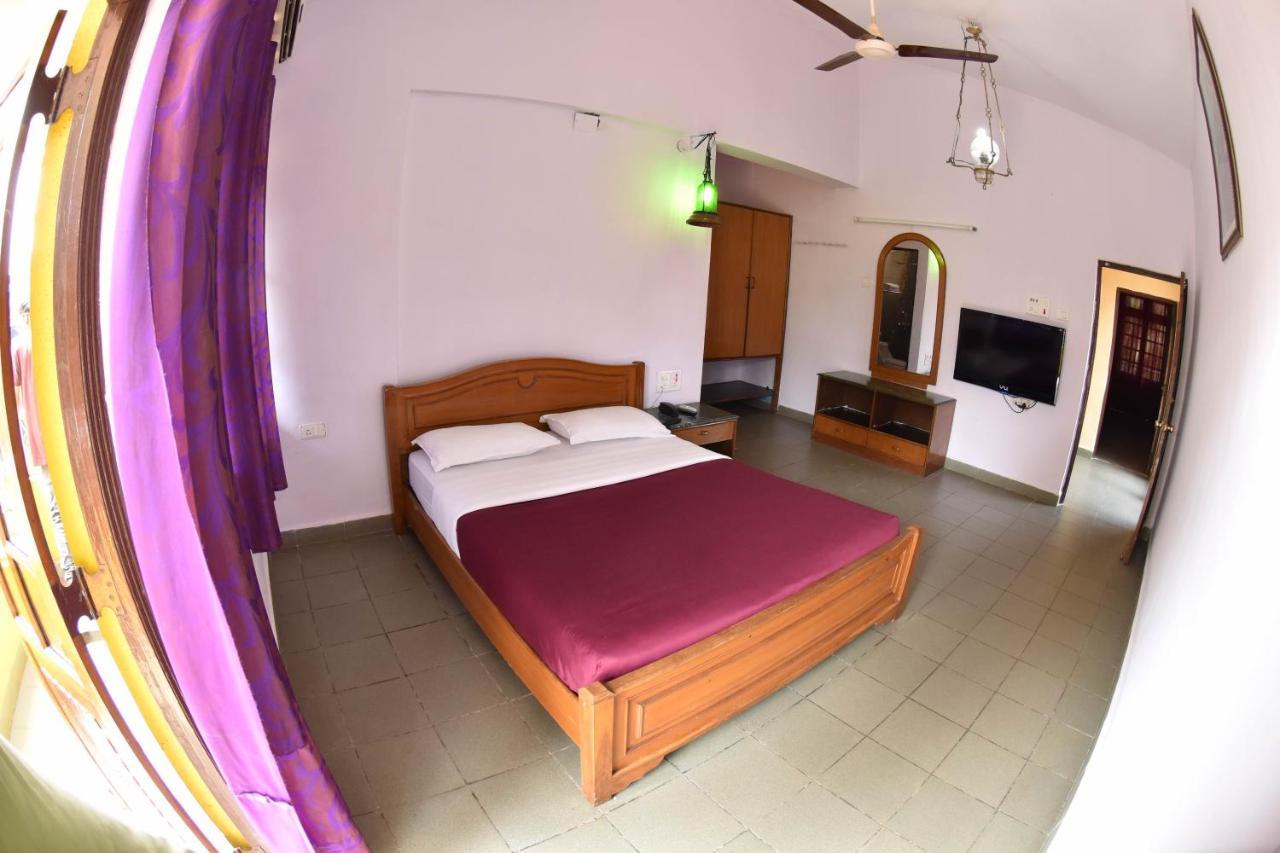 Falcon Resorts Calangute Eksteriør billede